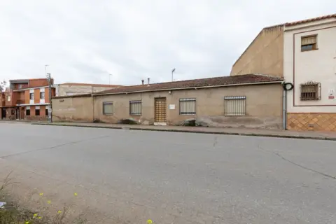 Casa en Malagón