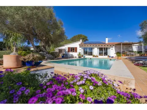 Chalet en Binixica