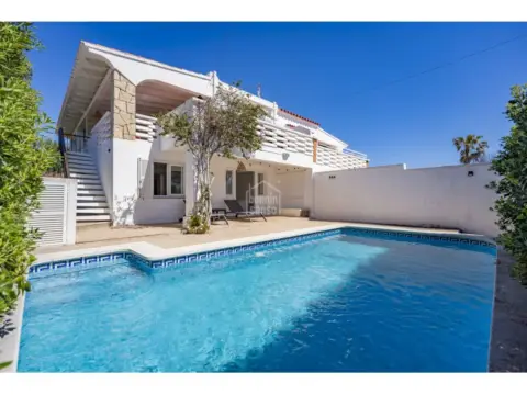 Chalet en Punta Prima