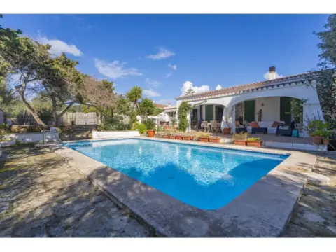 Chalet en Binixica