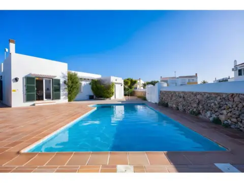 Chalet en Cala Blanca