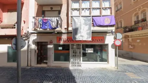 Local comercial en Avenida Caridad