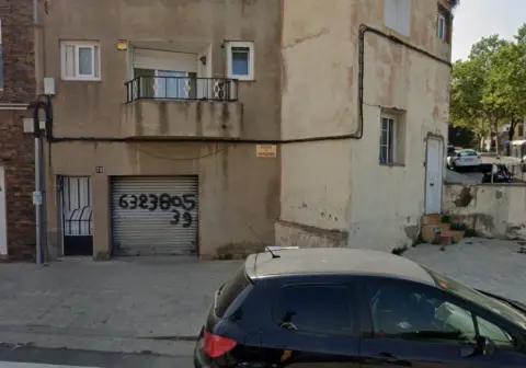 Casa adosada en Avenida Bajada Can Puiggener