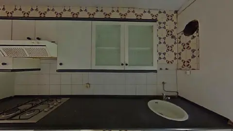 Casa adosada en Avenida Vazquez de Mellla