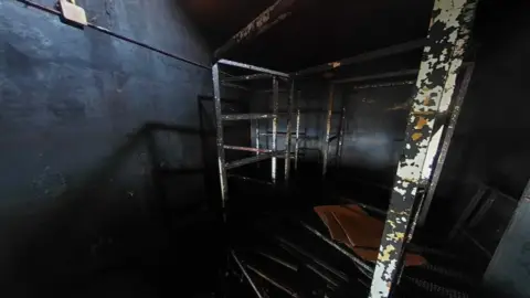 Nave industrial en Avenida Belga