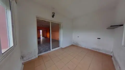 Casa adosada en Carrer del Bedoll