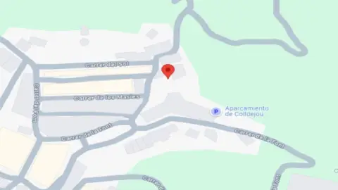 Casa adosada en Plaça de Sitjar, 6