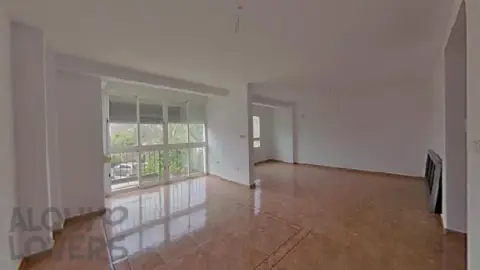 Piso en calle de los Santos Justo y Pastor