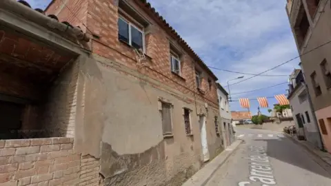 Casa adosada en Carrer de Lleida, 8