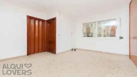 Piso en Plaça dels Castanyers