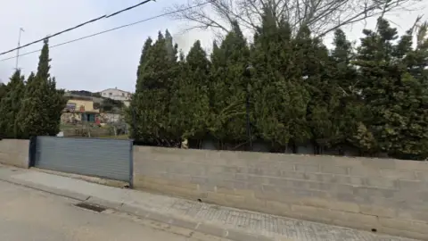 Casa adosada en Carrer del Canigó