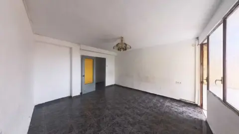 Piso en Paseo de las Acacias