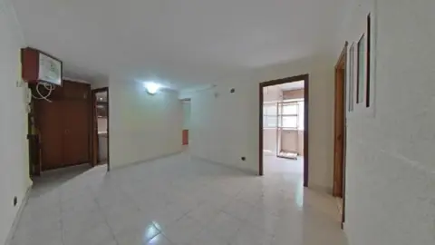 Piso en Plaça dels Blocs de la Florida