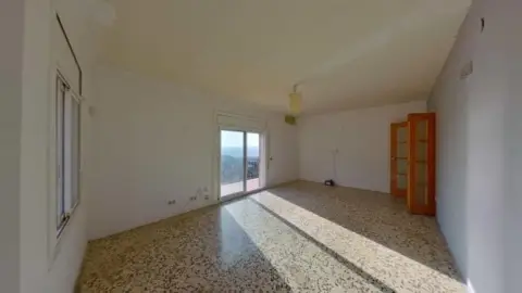 Casa adosada en Avenida Cami Verd