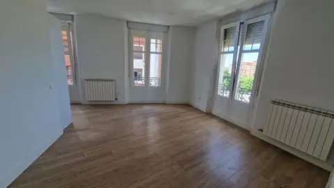 Apartamento en Avenida de Ordoño II, 41
