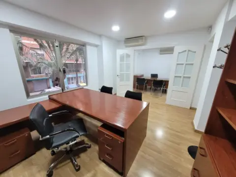Oficina en Avenida de Salamanca, 21