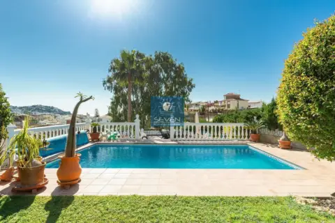 Chalet en Avenida del Mediterráneo, 12