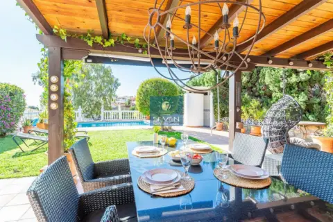 Chalet en Avenida del Mediterráneo, 12