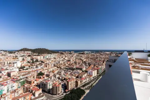 Apartamento en Paseo de los Martiricos