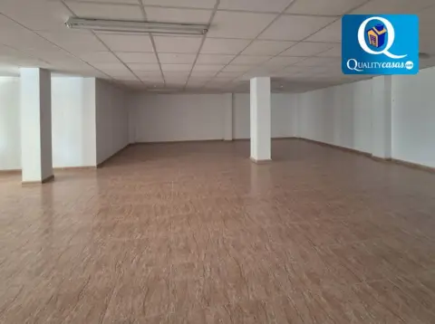 Local comercial en Campello (E