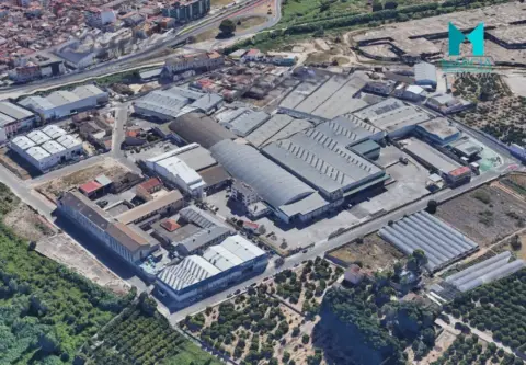 Nave industrial en Alzira