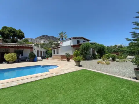 Finca rústica en Álora