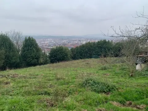 Terreno en Monte Naranco