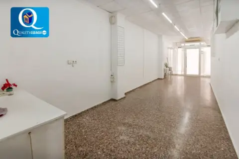 Local comercial en Centro