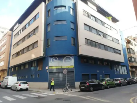 Local comercial en Carrer de Prim