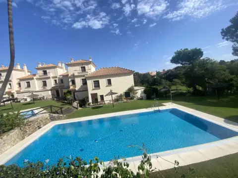 Casa adosada en calle Flecha Nueva Umbria