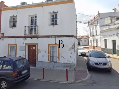 Piso en calle de Julio Caro Baroja