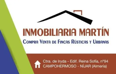 Edificio en Níjar