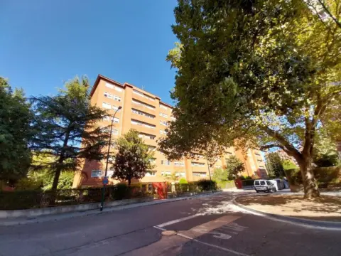 Piso en calle de Bolivia