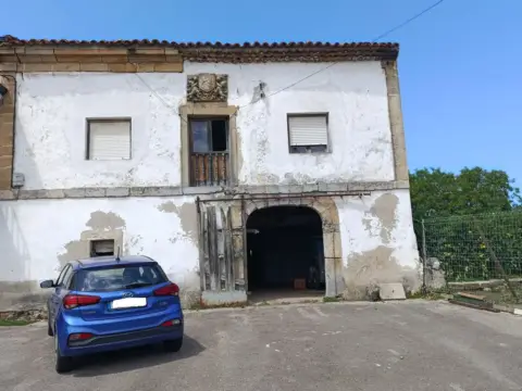 Casa adosada en Castillo