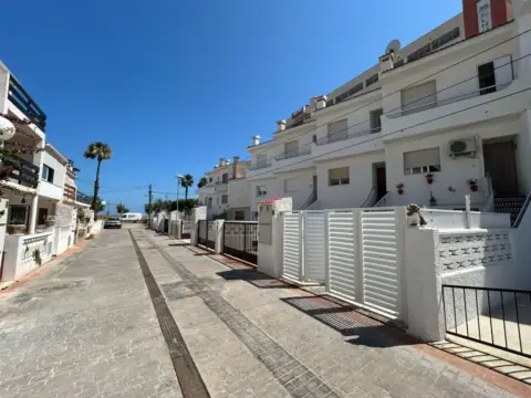 Casa en Avenida del Papa Luna