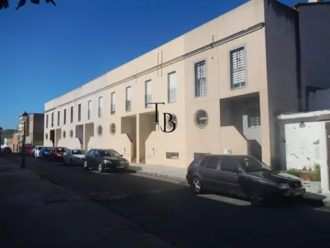 Chalet en calle de Antonio Machado
