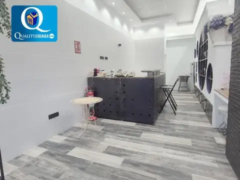 Local comercial en Parque Lo Torrent