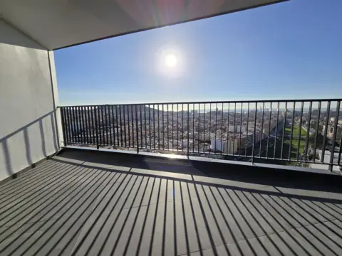 Piso en Paseo de los Martiricos