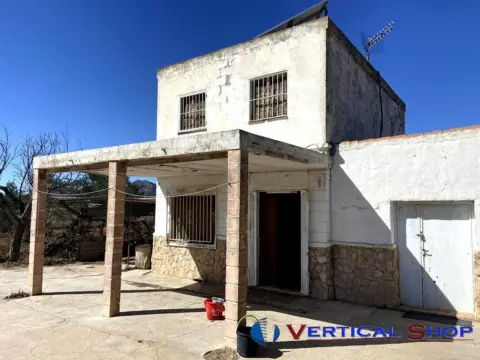 Chalet en Avenida de Villena
