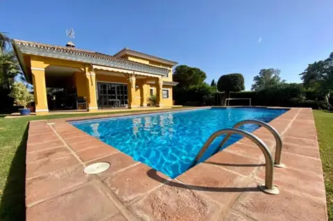 Casa en Este - Elviria