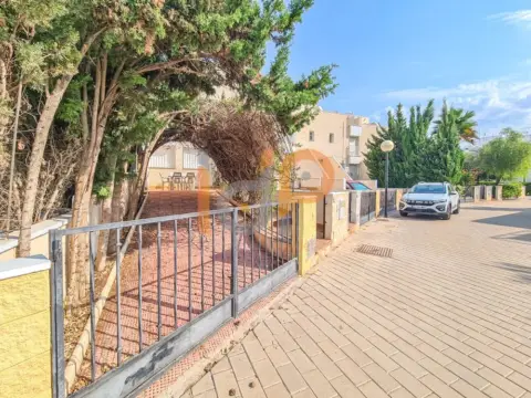 Dúplex en calle calle Islas Baleares, Urbanizacion Baria 1