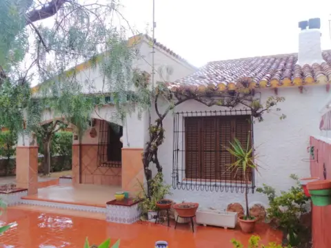 Casa en calle Falua Esquina  Carabela, nº 4