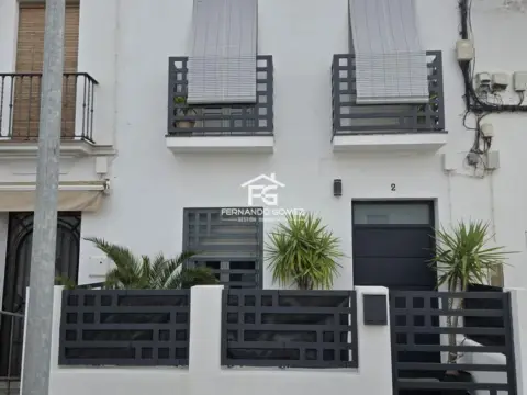 Casa en Pilas