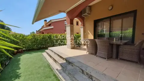 Chalet pareado en Carrer de les Melies