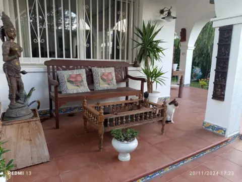 Chalet en Urbanización - El Dorado