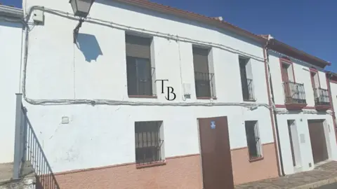 Casa adosada en calle Peñuelas
