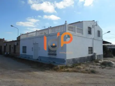 Casa en calle Carreta Lorca Baza