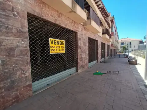 Local comercial en Estación de Autobuses