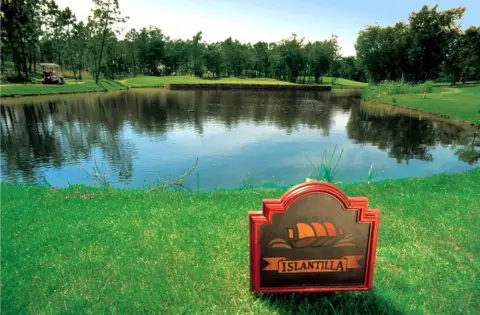 Casa adosada en Islantilla - Campo de Golf