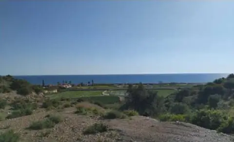 Terreno en Benajarafe